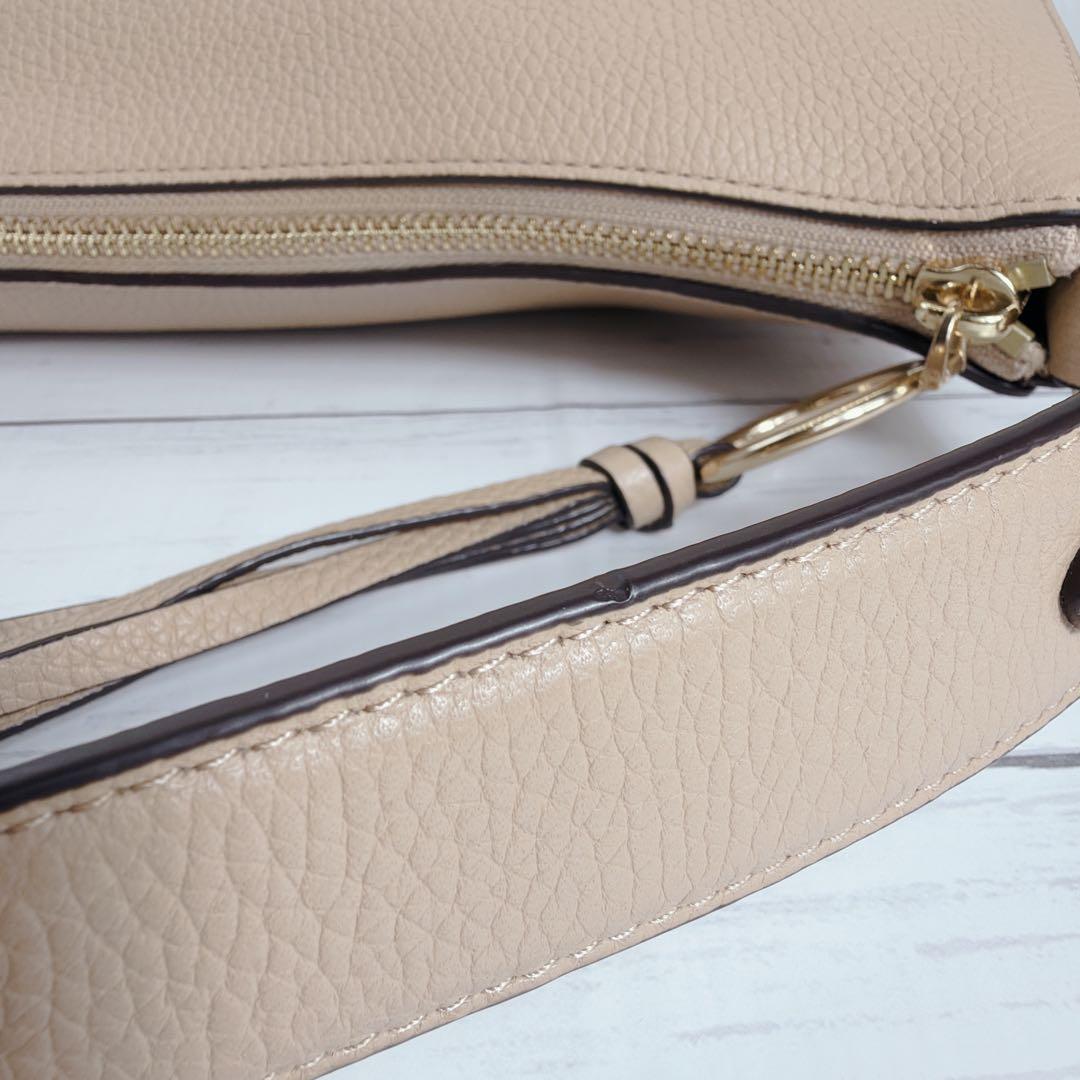 Coach ショルダーバッグ ハンドバック ワンショルダー　ベージュ