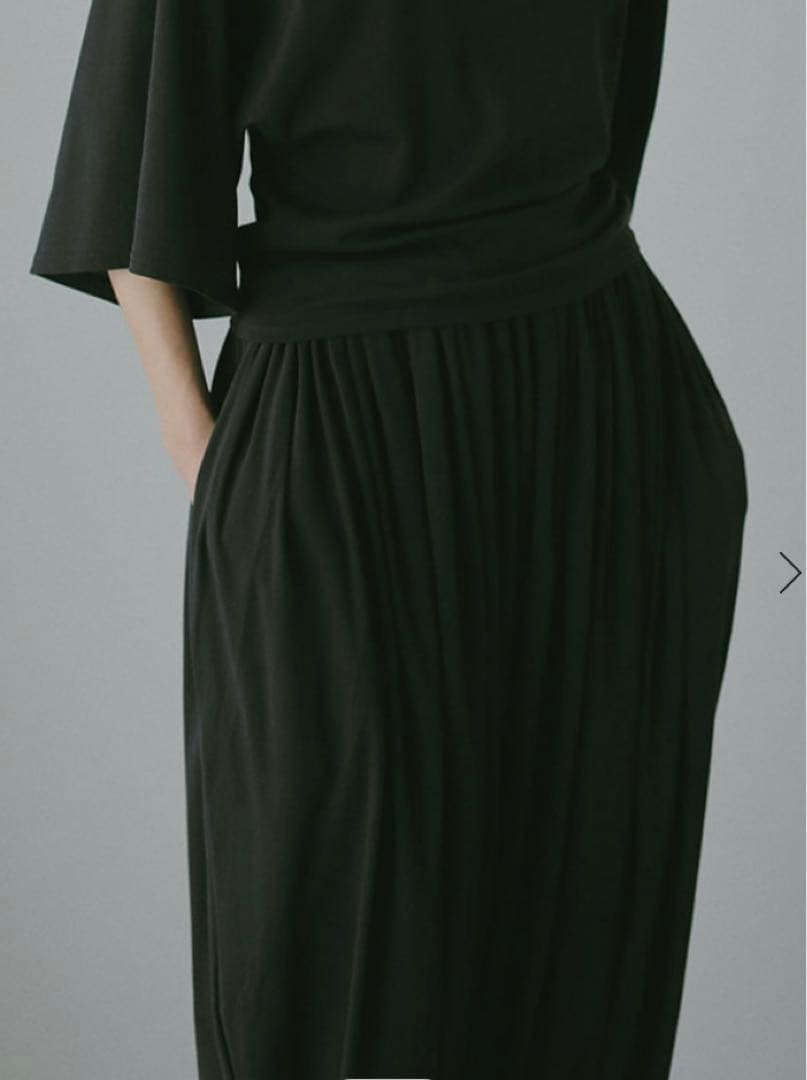 未着用　etre tokyo ウエストギャザーバルーンカットパンツ