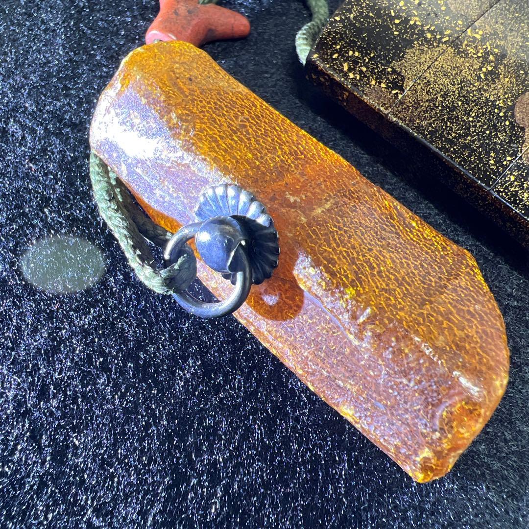 江戸時代　極上龍図研出蒔絵　四段印籠　本琥珀根付　トサヒ　東里8-0105☆2F