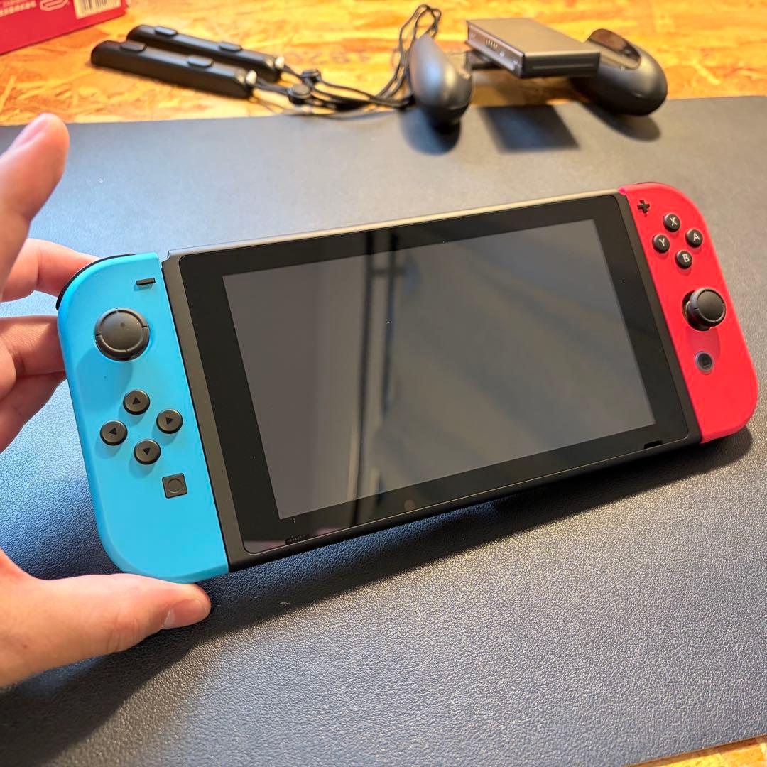 ニンテンドーSwitch 本体 初期型 箱あり 周辺機器セット
