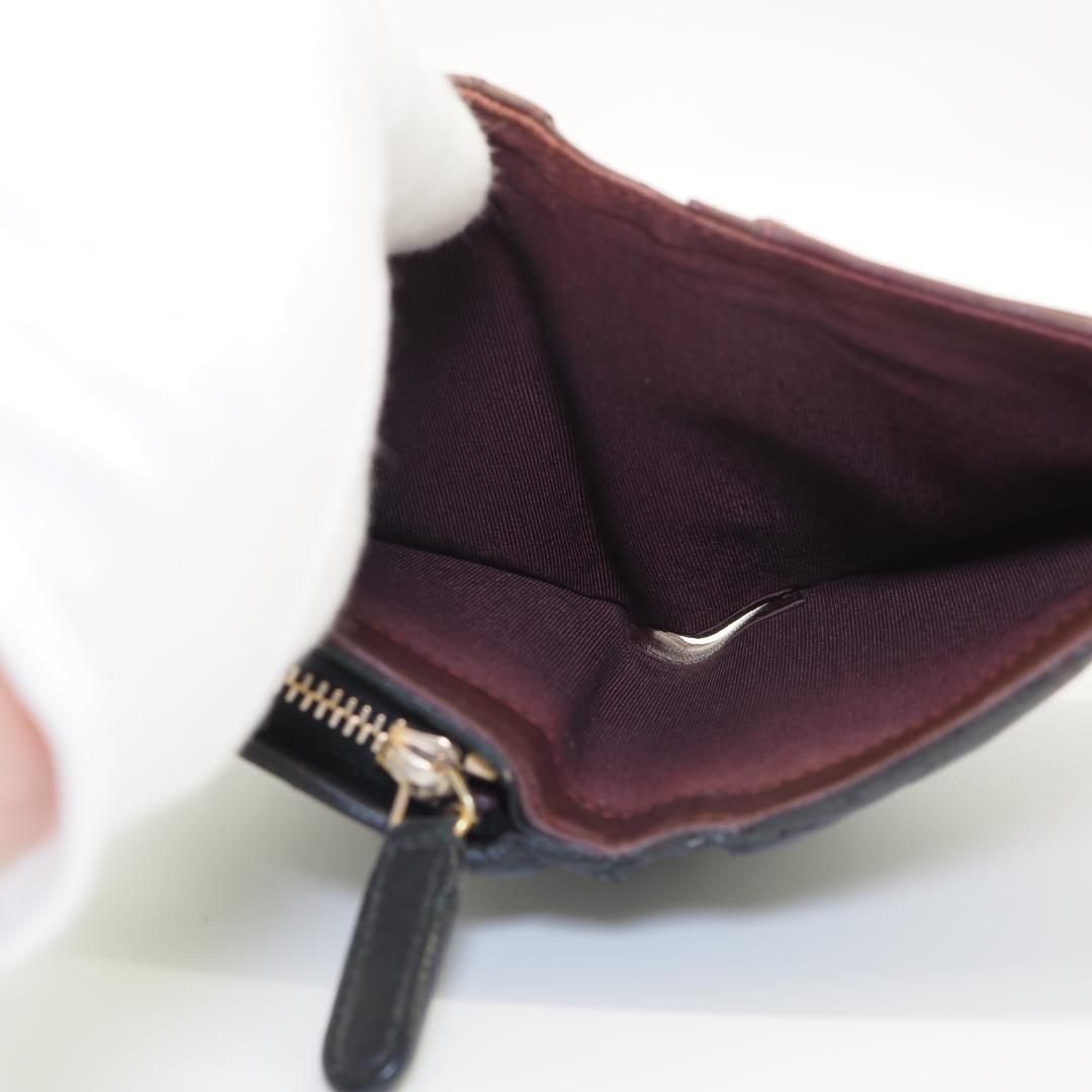 【キティちゃん】CHANEL シャネル マトラッセ 二つ折り財布 ミドル