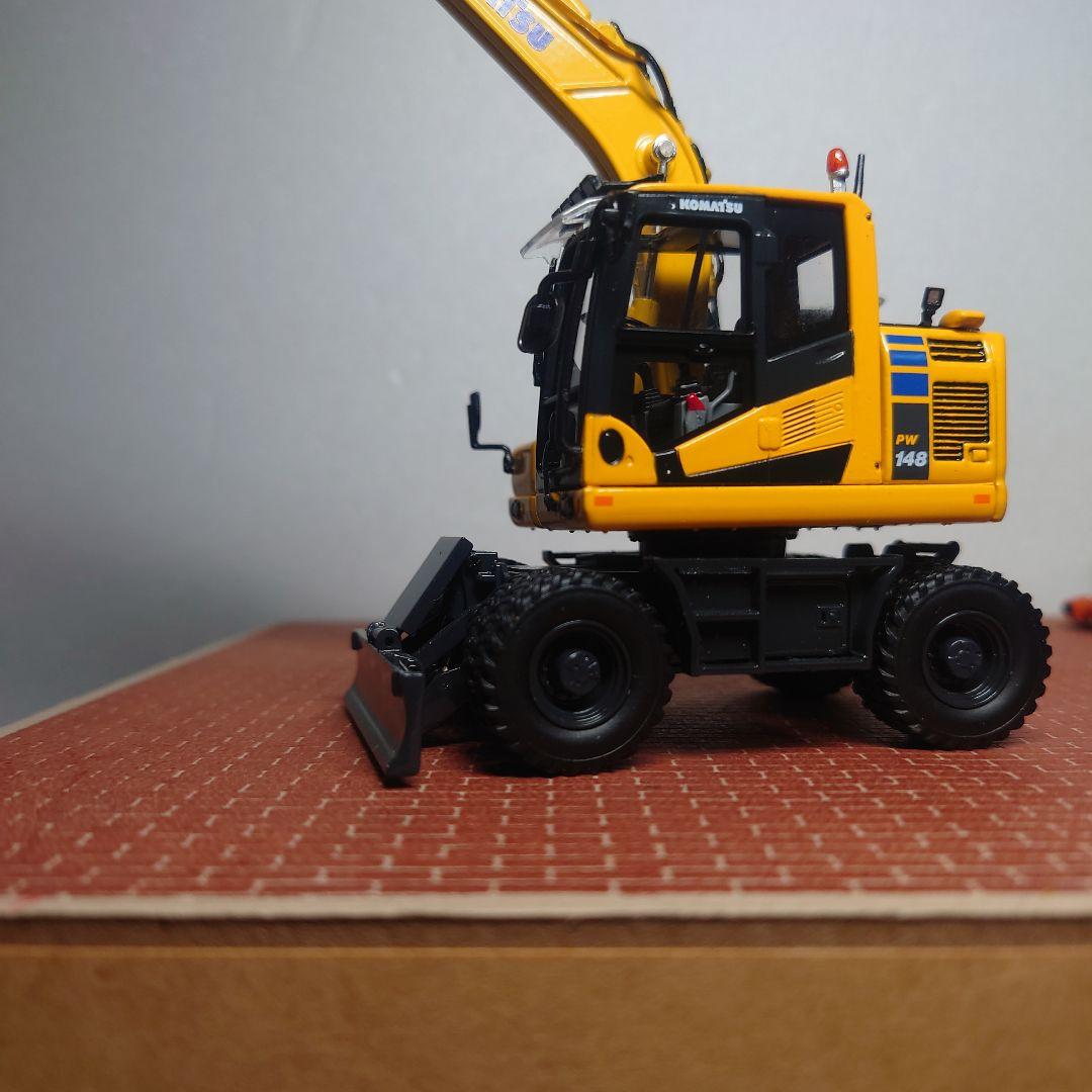 コマツ PW148油圧ショベル(モノブーム仕様) 1/50 KOMATSU