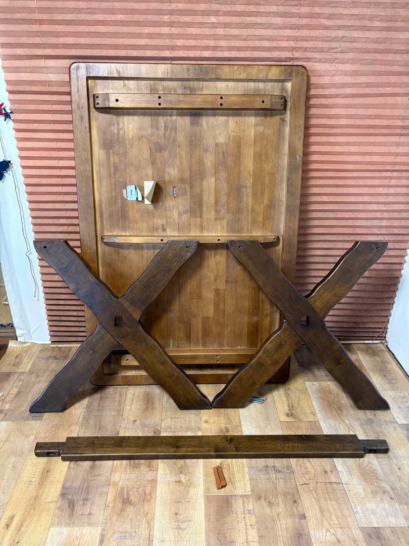 カリモク　ルスティック　ダイニングテーブル　訳あり　125㎝