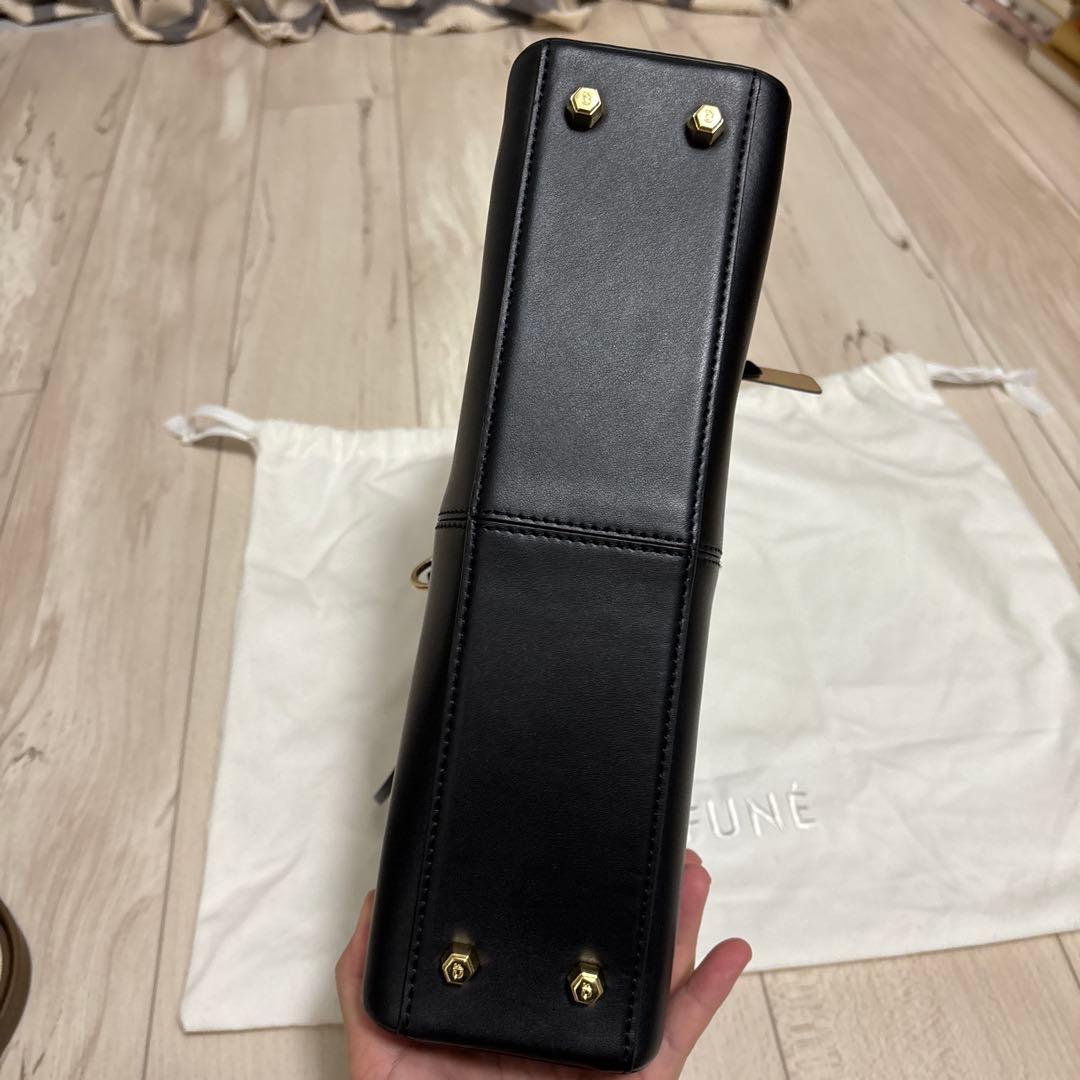 短時間使用　Cafune レザーショルダーバッグ ブラック