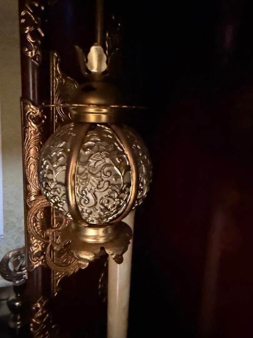 90万円前後？総無垢シタン？カリン？ 巨大家具調仏壇 最高級 最高級