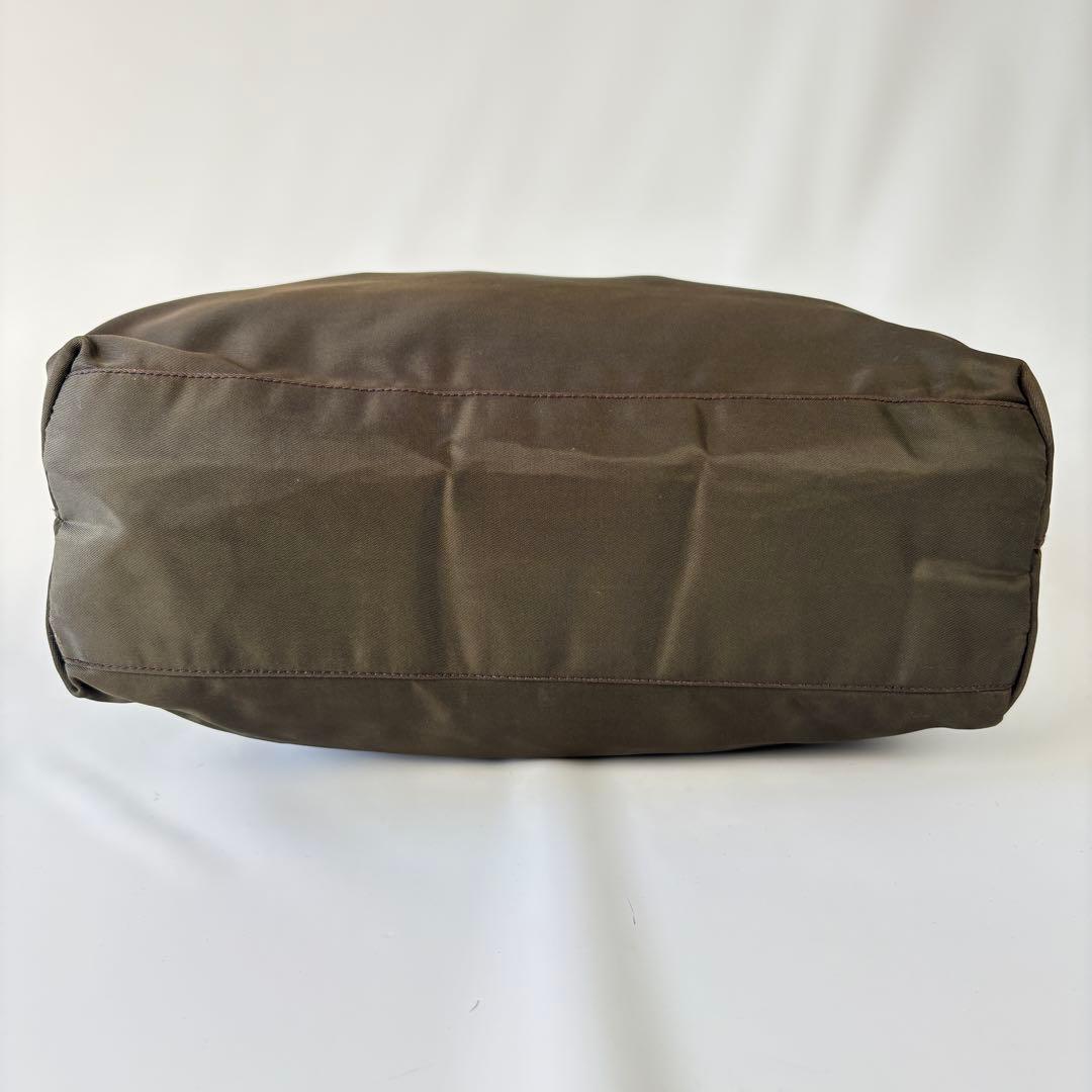 PRADA ナイロン トートバッグ ハンドバッグ カーキ　ブラウン　大容量