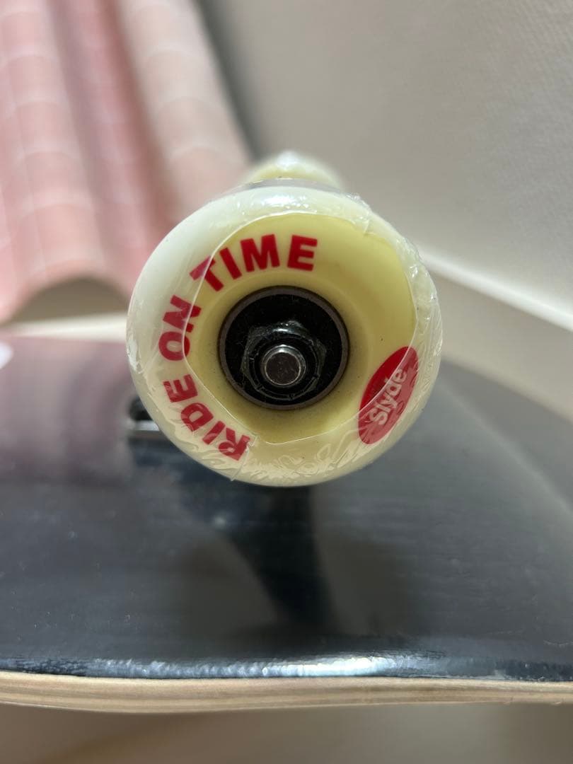 Slyde スケートボード 新品未使用