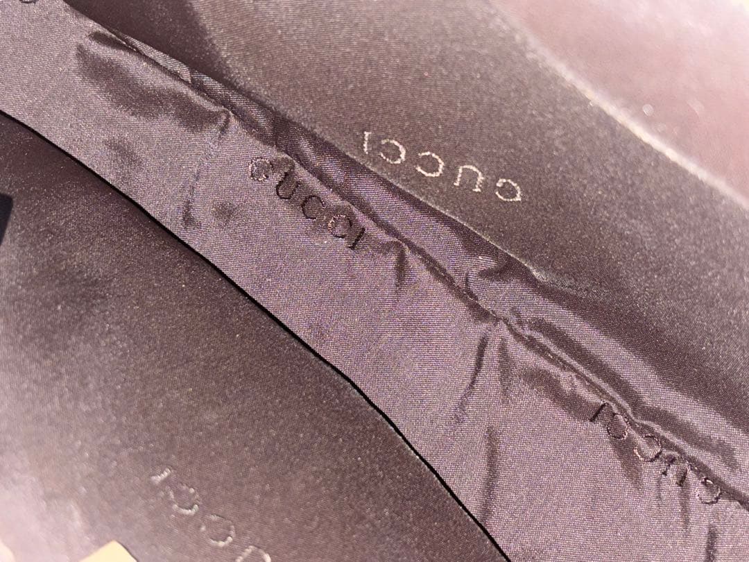 グッチ　ベージュ ハンドバッグ レザー風