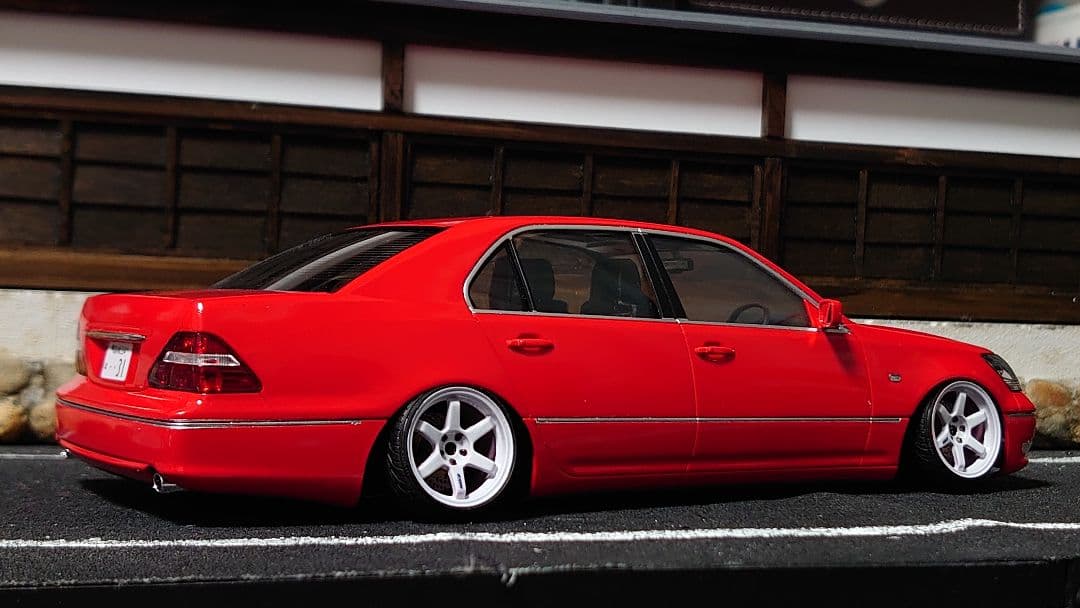 1/24 アオシマ 30セルシオ ドリ車 完成品