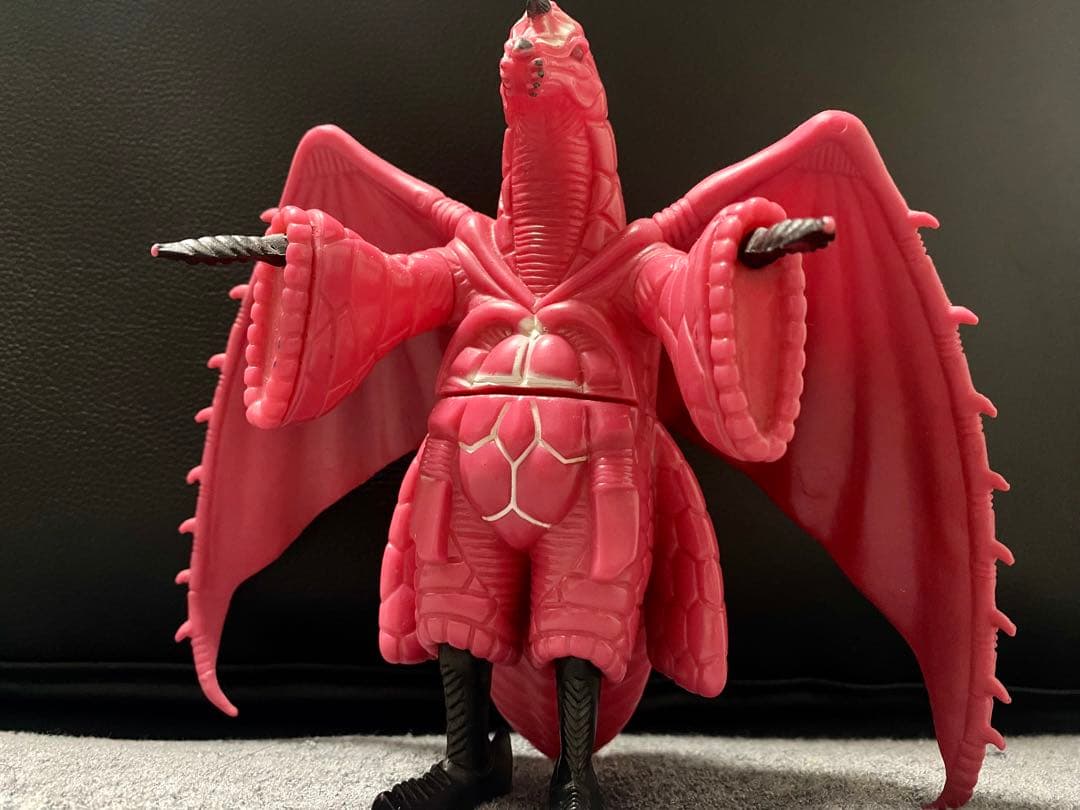 【エラー品】詳細不明　パワードモンスターシリーズ　パワードドラコ　ソフビ