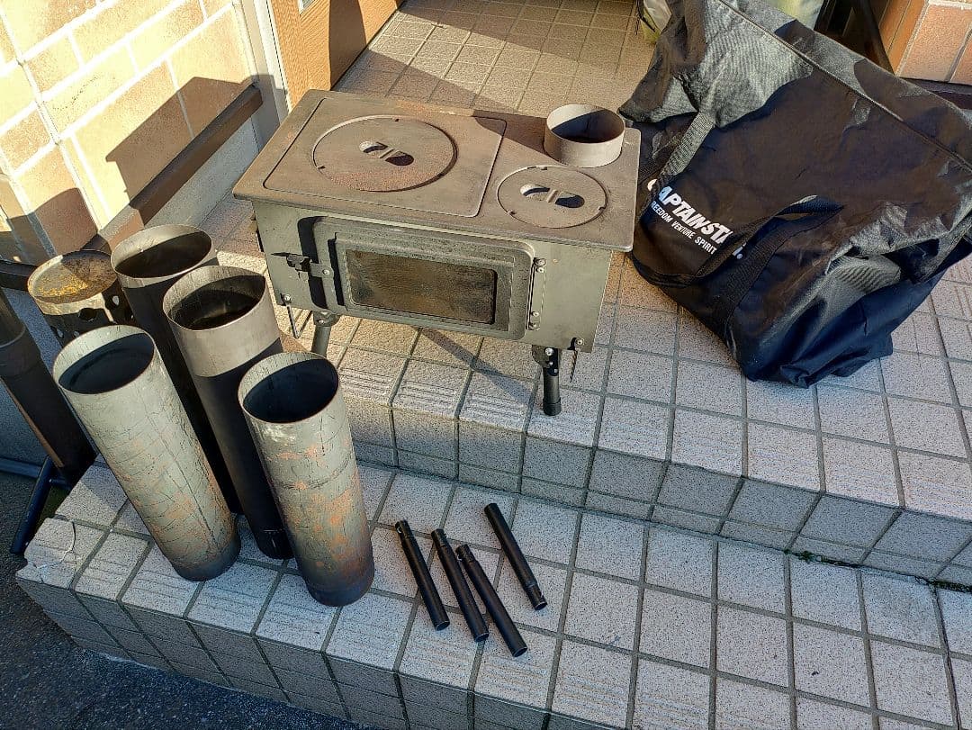 キャプテンスタッグカマド 薪ストーブ