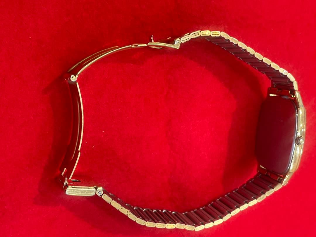 ビンテージSEIKO クォーツ 腕時計 スクエア型クラシカルデザイン