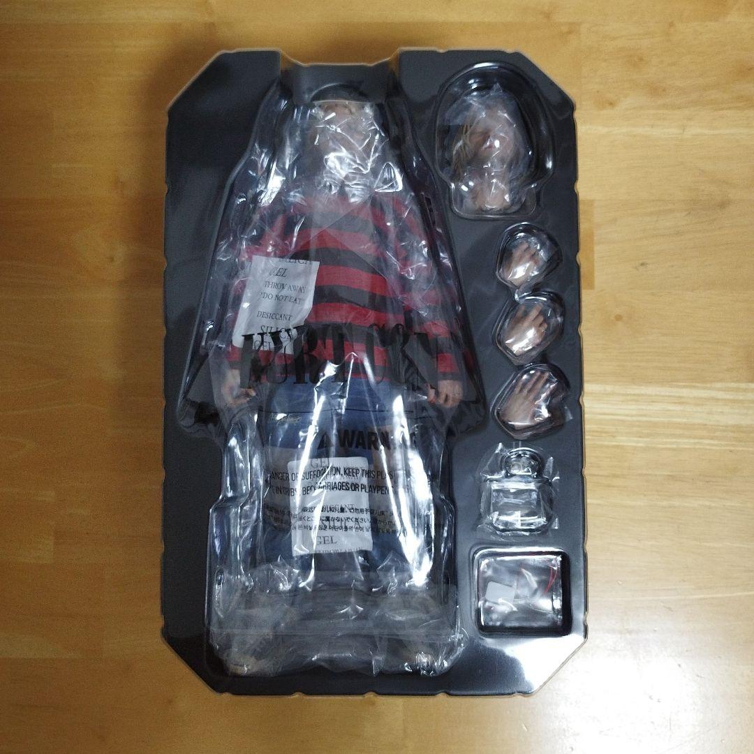 カートコバーン　ブリッツウェイ　フィギュア　 初回特典付き　新品同様