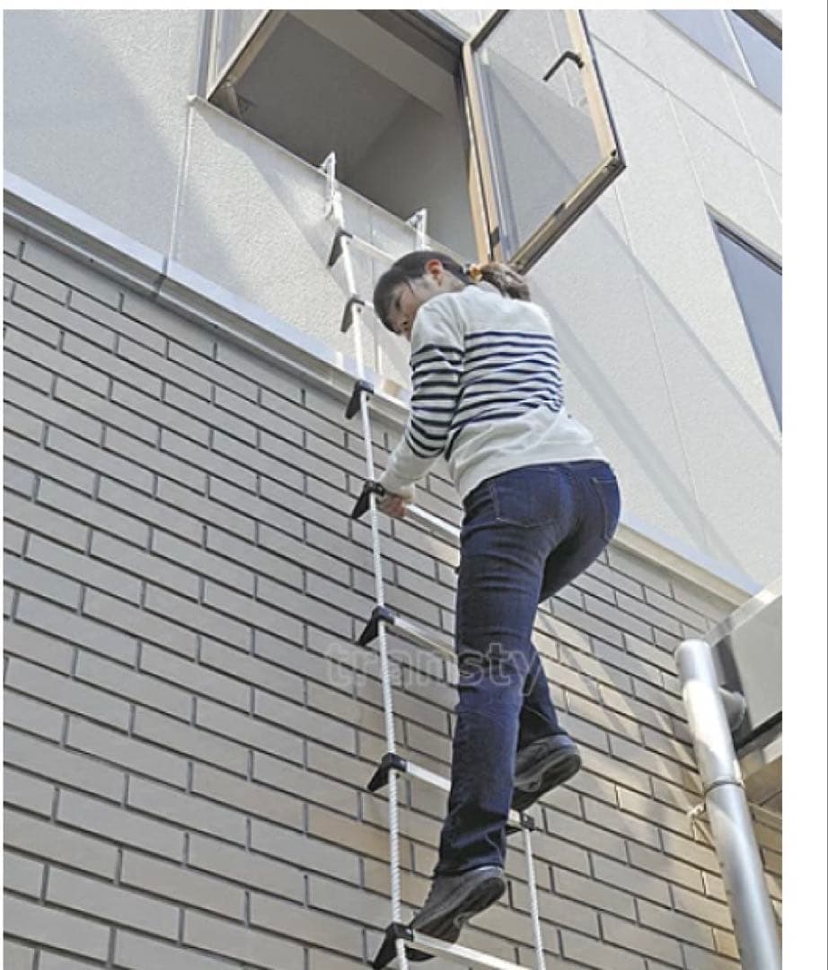 避難用 サンコー（株）タイタン 蛍光 避難はしごAPC-4型＆保管箱 避難 窓