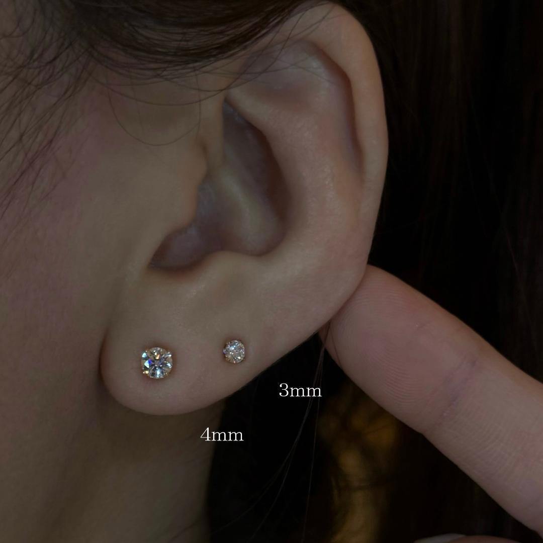 14Kgf／FL*3EX 希少な最上級モアサナイト使用 両耳ピアス - メルカリ