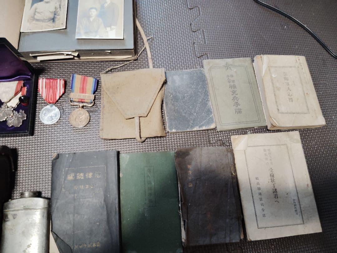 太平洋戦争時の勲章 Yahoo!オークション -「戦争 日本軍」(勲章) (徽章