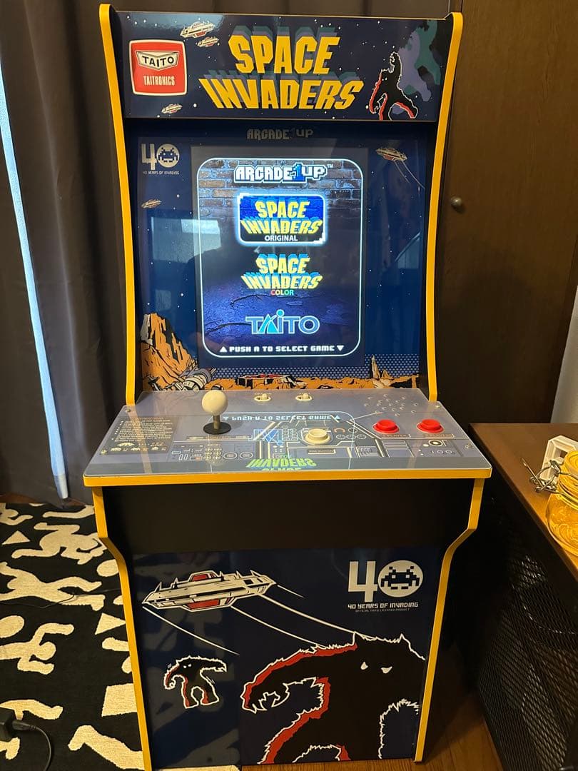 ARCADE1UP スペースインベーダー 40周年記念モデル
