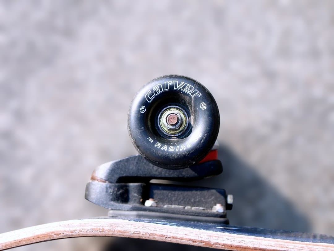 スケートボード Carver カーバー Griffin 35インチ 前スイング