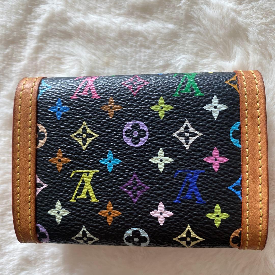 Louis Vuitton ブラック・マルチカラー ケース
