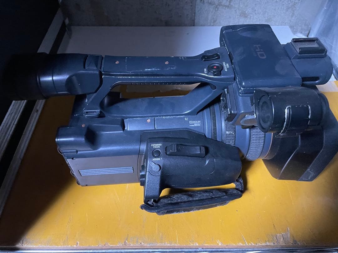 【ジャンク】Sony HDR-AX2000 業務用ビデオカメラ 本体