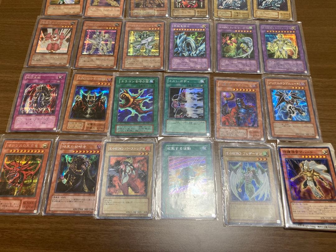 遊戯王カード(UL8枚、PR2枚、SE18枚、UR27枚、SR17枚、R17枚)