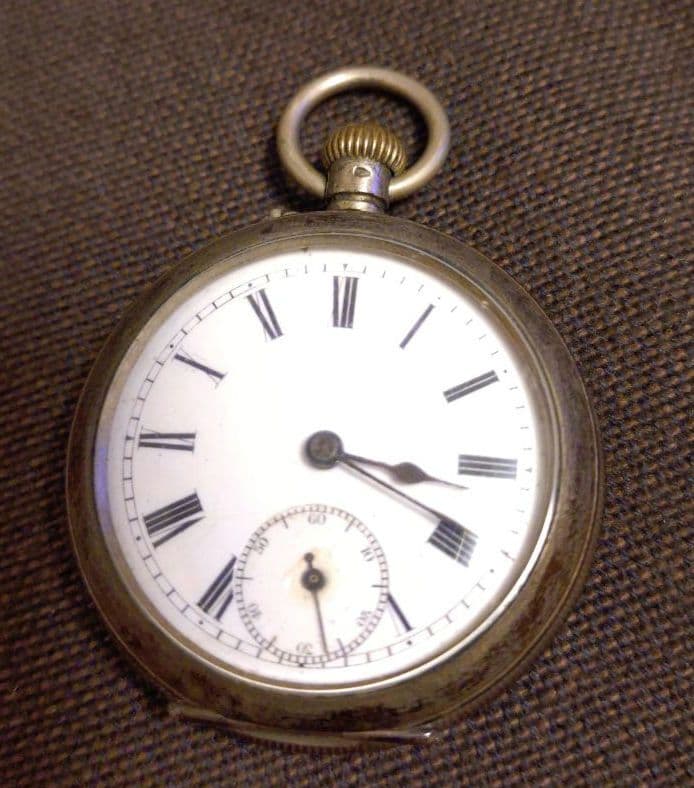 ア14. 懐中時計（0.800刻印）不動 ジャンク品