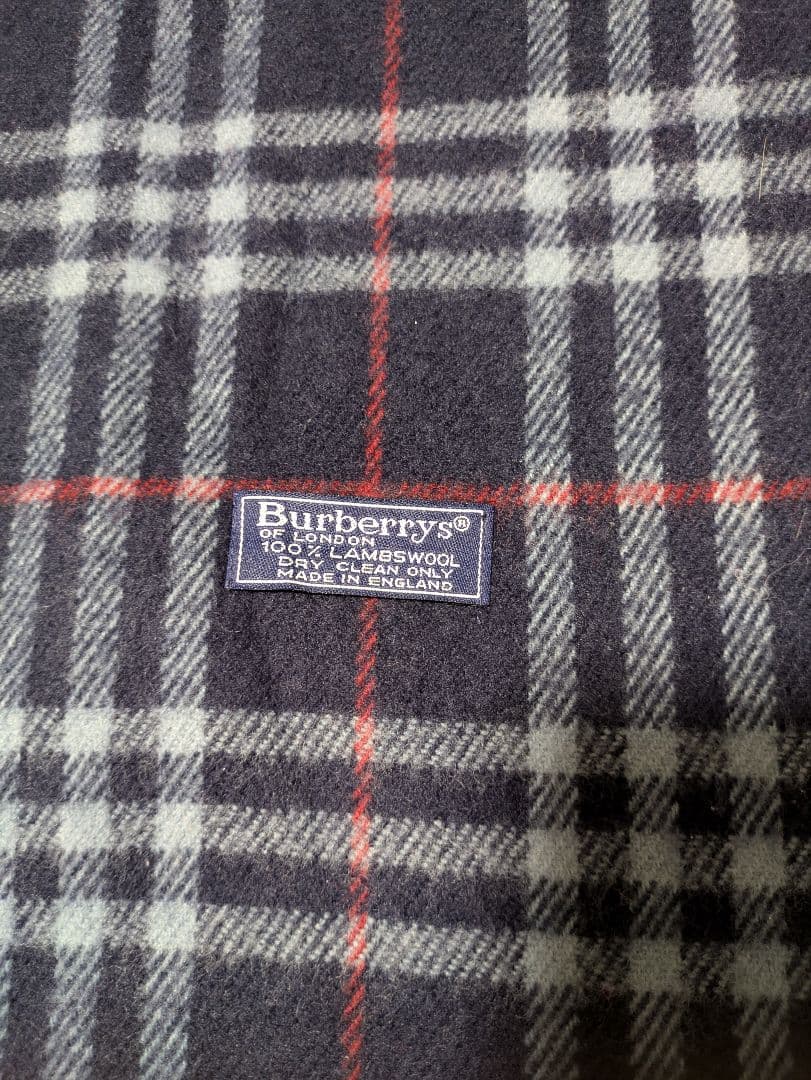 数回使った暖かいBurberrys チェック柄 マフラー 100%ラムウール