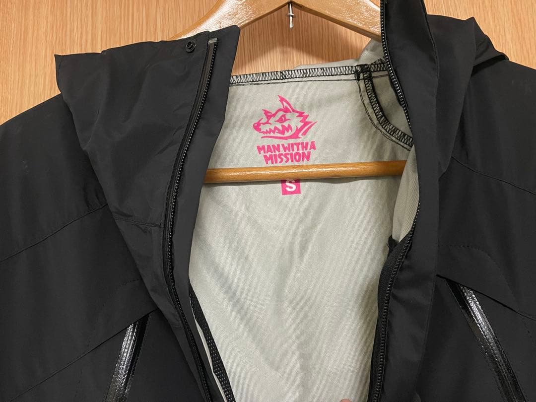 断*定様 マンウィズ ウルフテックジャケット スペアリブSサイズ