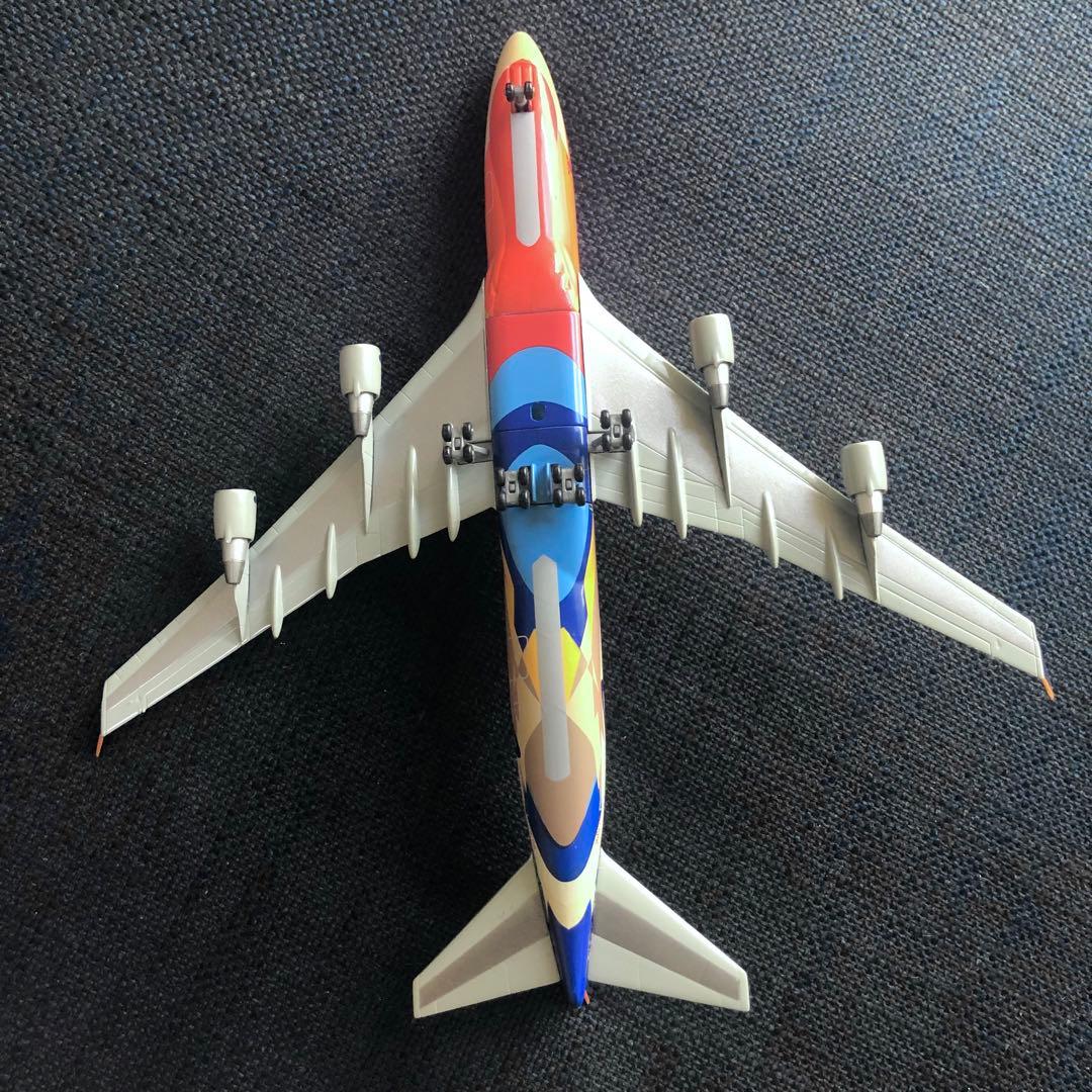 貴重 1/400 シンガポールエアライン B747-400 トロピカルメガトップ