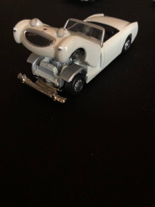 【美品】オースチンヒーレー　ミニカー4台セット