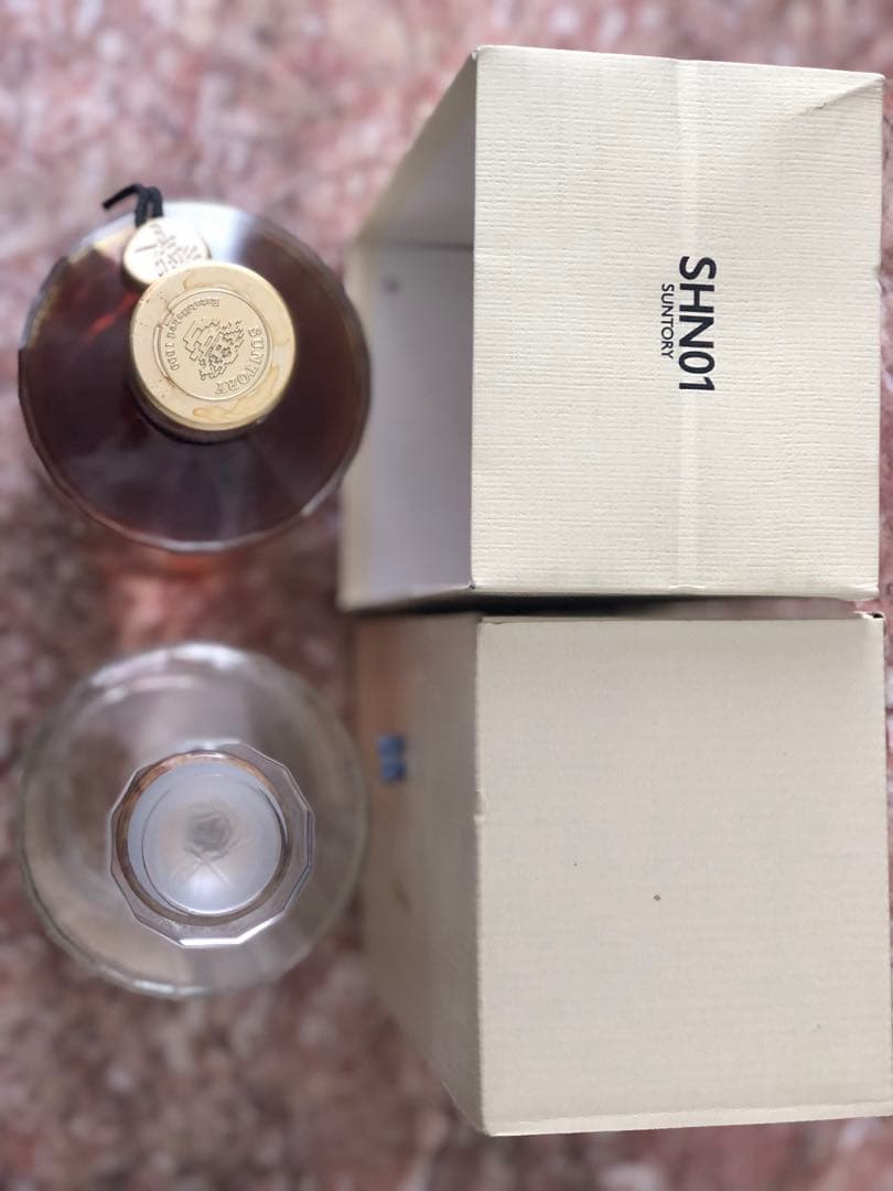 サントリーウイスキー 響17年 旧ボトル 金キャップ➕響17年表記有りの