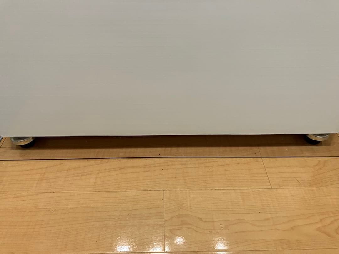 【送料込】　Hisence 冷蔵・冷凍庫　ホワイト　358L