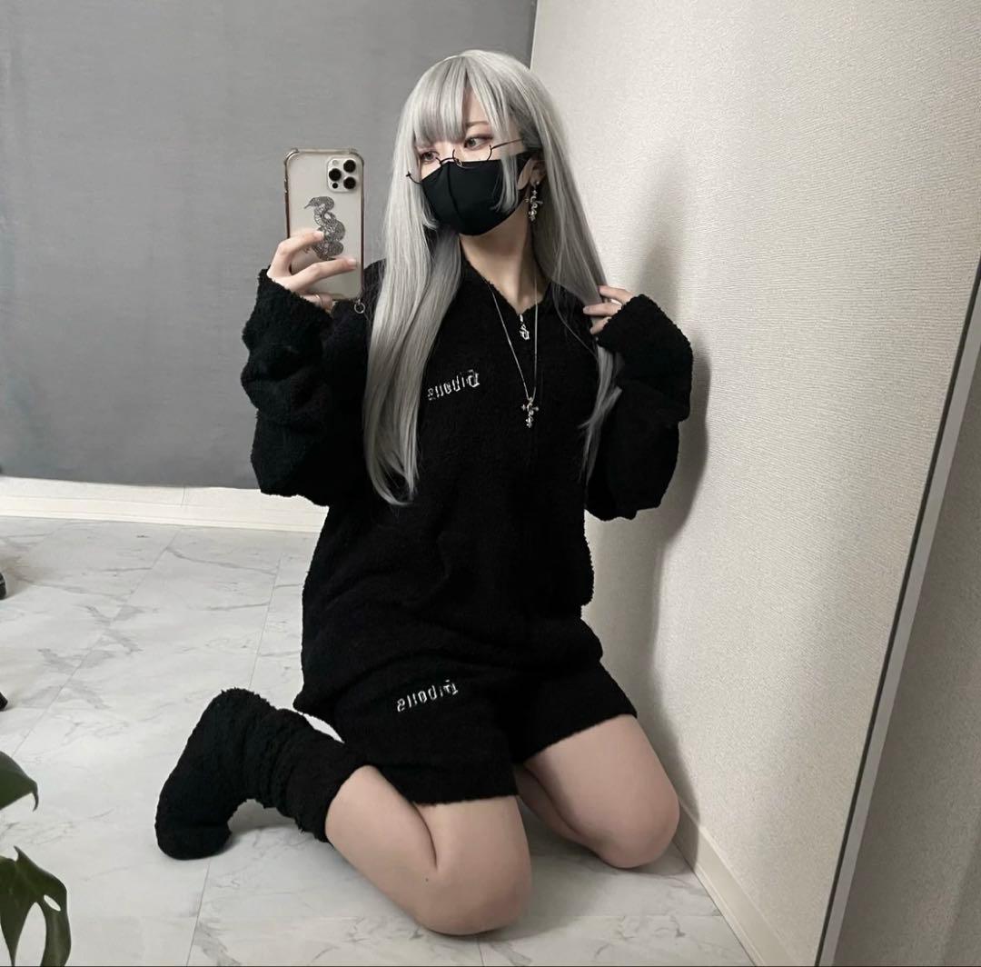 【完売品】GIBOUS FLUFFY LOGO ROOM WEAR SET UP