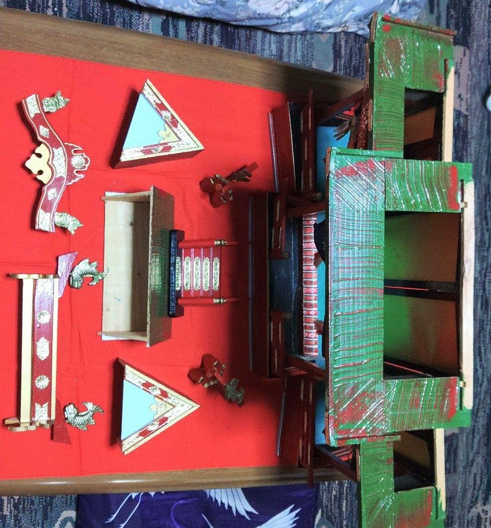 御殿飾り豊寿殿と雛人形、小物のセット