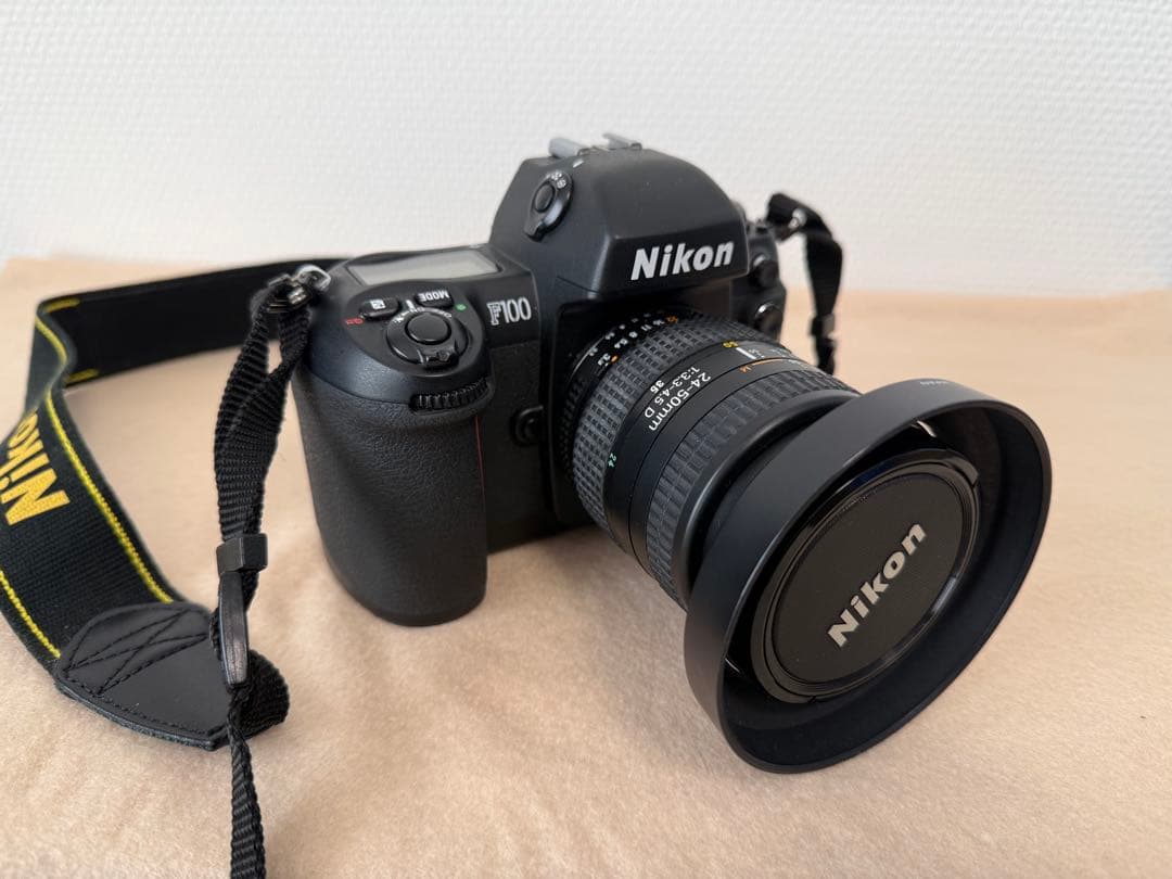 Nikon F100 一眼レフカメラ 24-50mmレンズ付き Nikon F100 一眼レフカメラ 24-50mmレンズ付き 荻窪カメラのさくらや