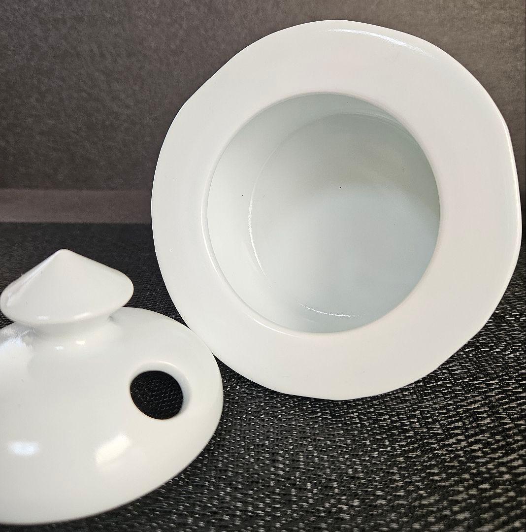 有田焼　名工　田中一位作　白磁　おうとつ造　三脚　香炉　茶道具　香道具