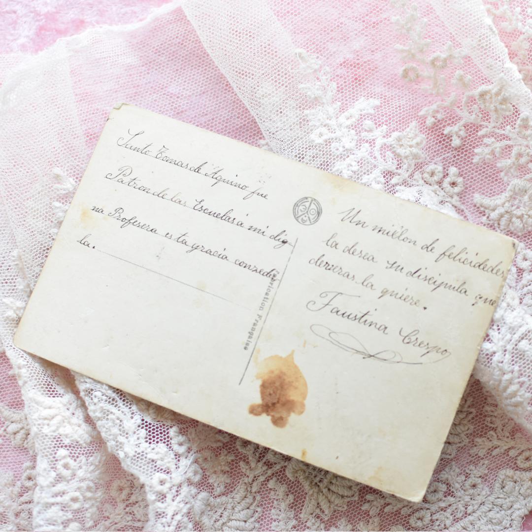 *アンティークポストカード　お人形の世界の中の少女たち