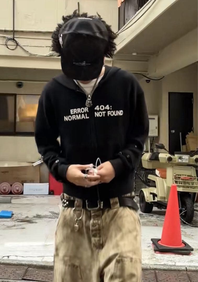 ANTIMID ZIP HODIEアンチミッド サーマルハトメジップパーカー