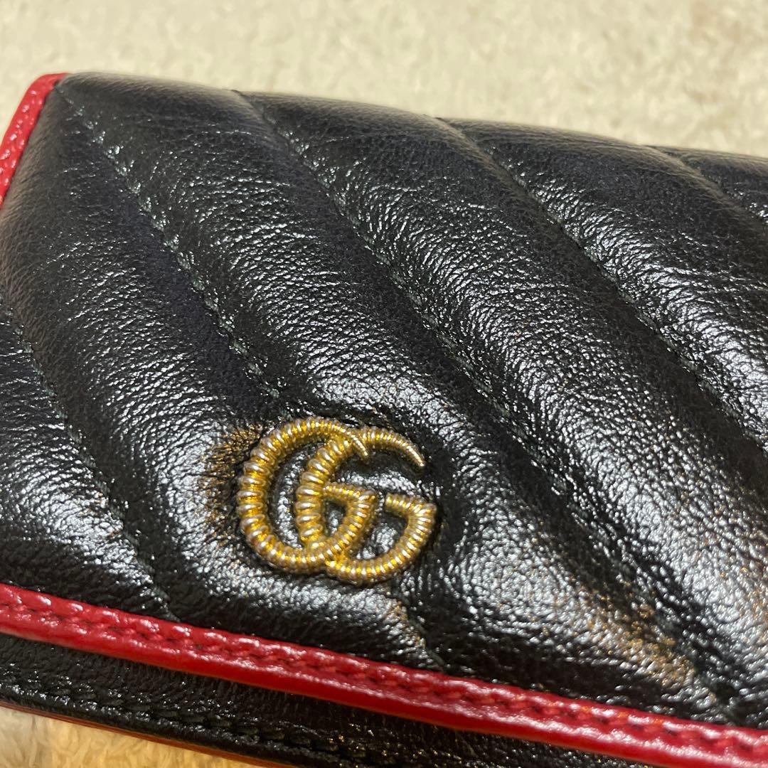 GUCCI GGマーモント 三つ折り財布 黒×赤 レディース