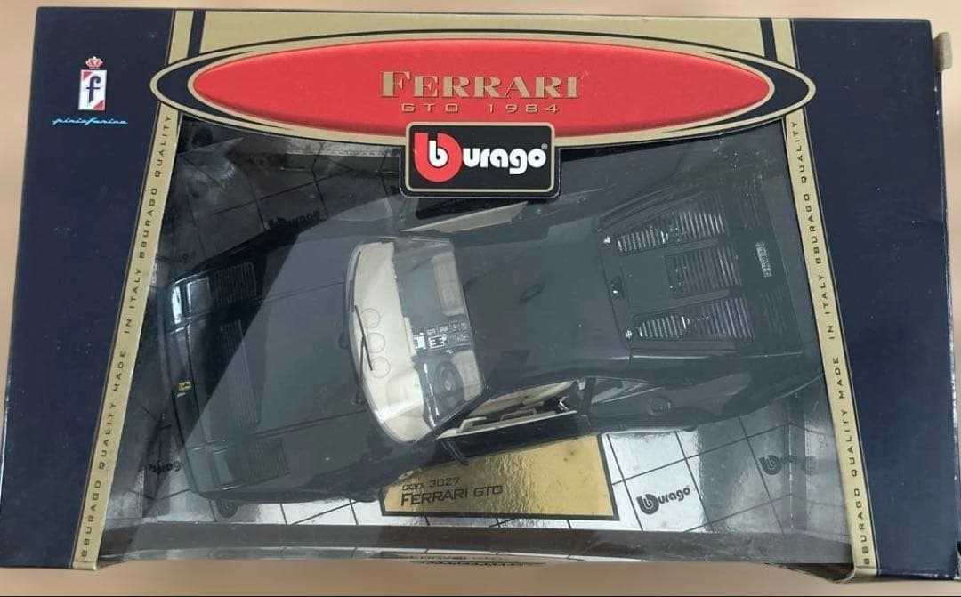 ミニカー burago Ferrari GTO (1984) 1/18