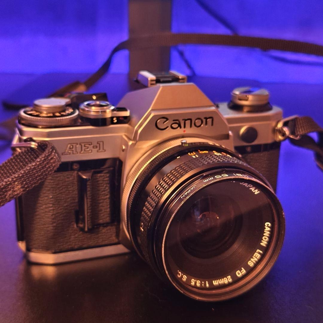 Canon AE-1 フィルム一眼レフカメラ セット ジャンク Canon A-1 & AE-1 フィルム一眼レフカメラセット ジャンク出品 Canon