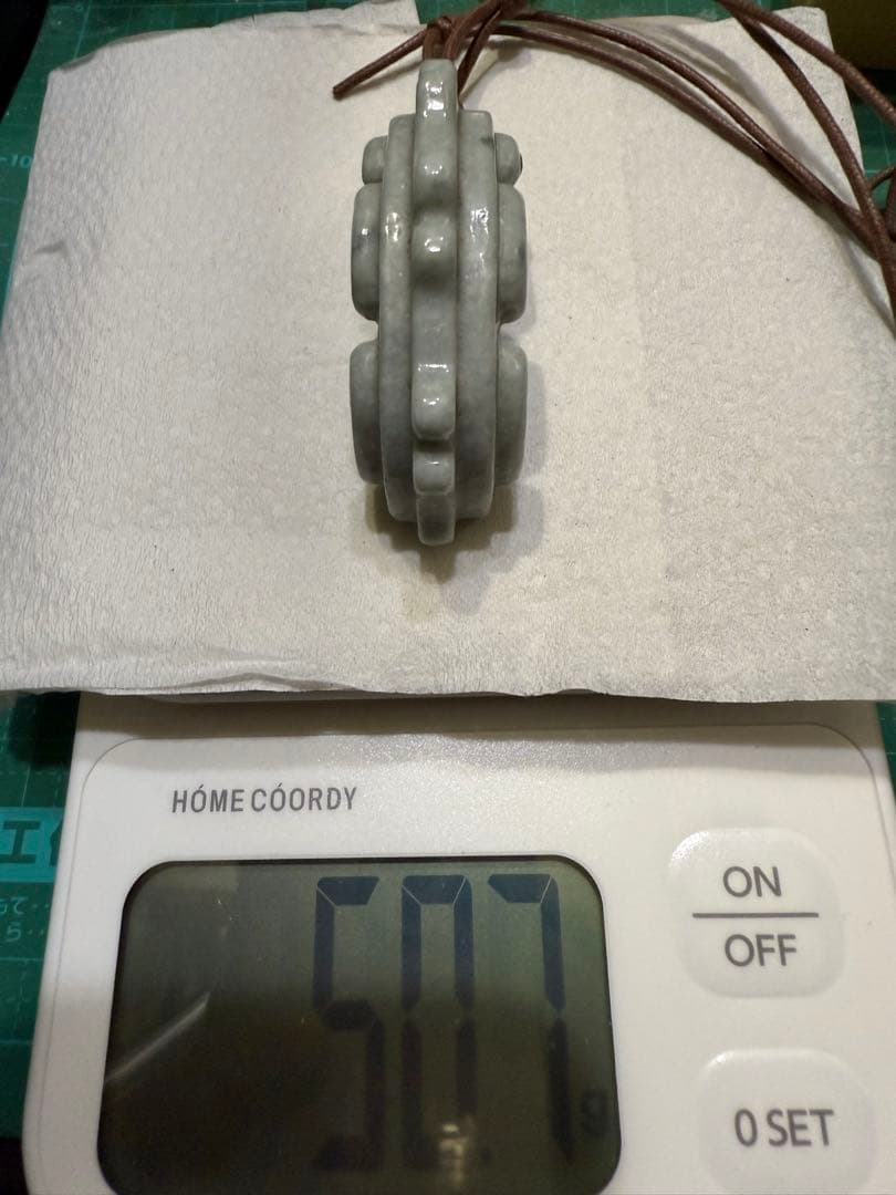 糸魚川翡翠‼️獣形勾玉‼️ 購入時10万円以上‼️これ以上の値引きは