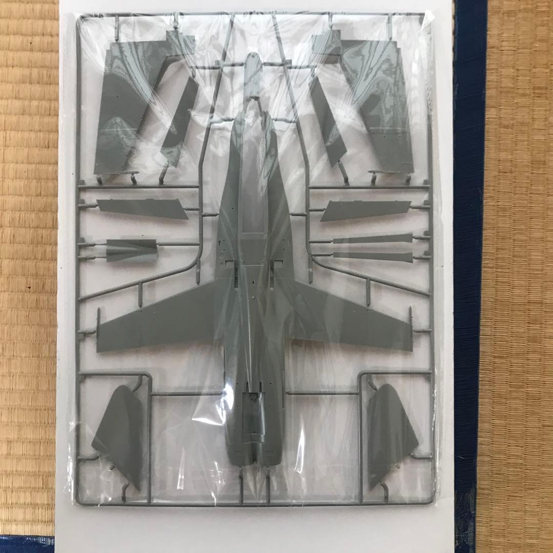 Kinetic Gold F/A-18D USMC HORNET 1/48 航空機・ヘリコプター Kinetic