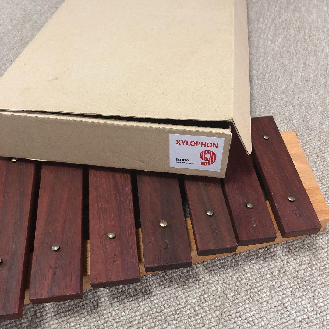 スケルツォ社 木琴 9音