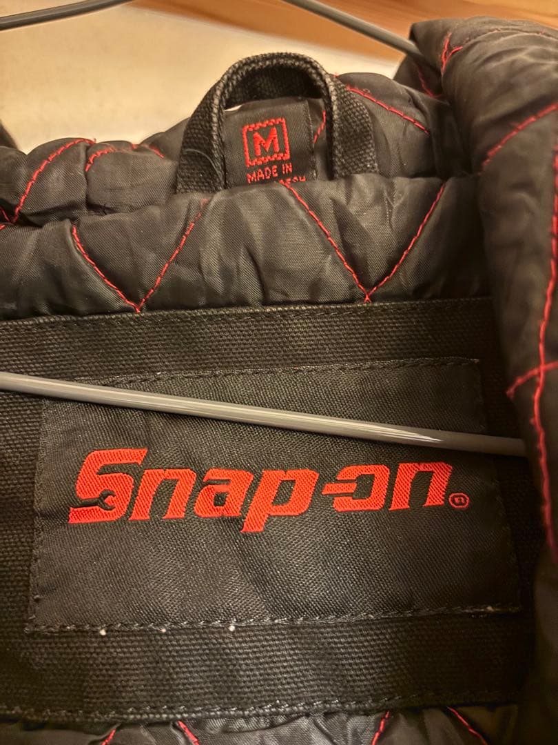 Snap-on フード付きジャケット ブラック