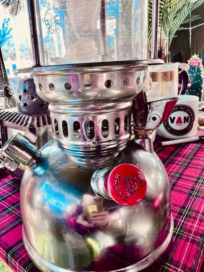 値引CAT BRAND石油圧力式ランタン、オマケ付属付き、used