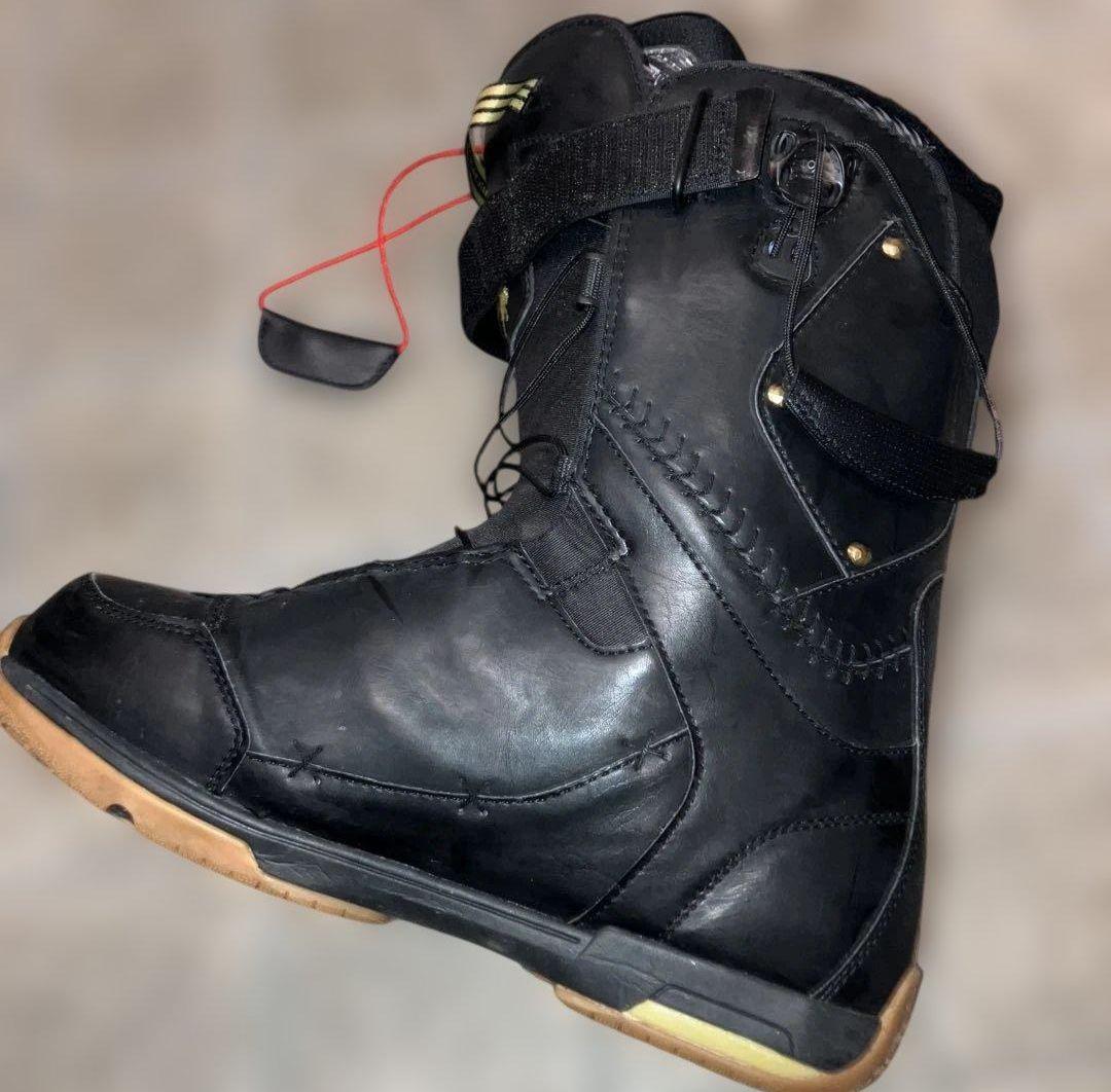 DEELUXE EMPIRE スノボブーツ　28.5