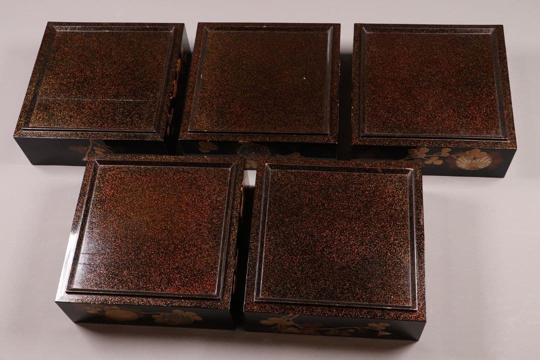 専用 MA24 時代木製漆器 光琳蒔絵 五段重 重台 菊蝶金銀蒔絵 螺鈿 黒塗