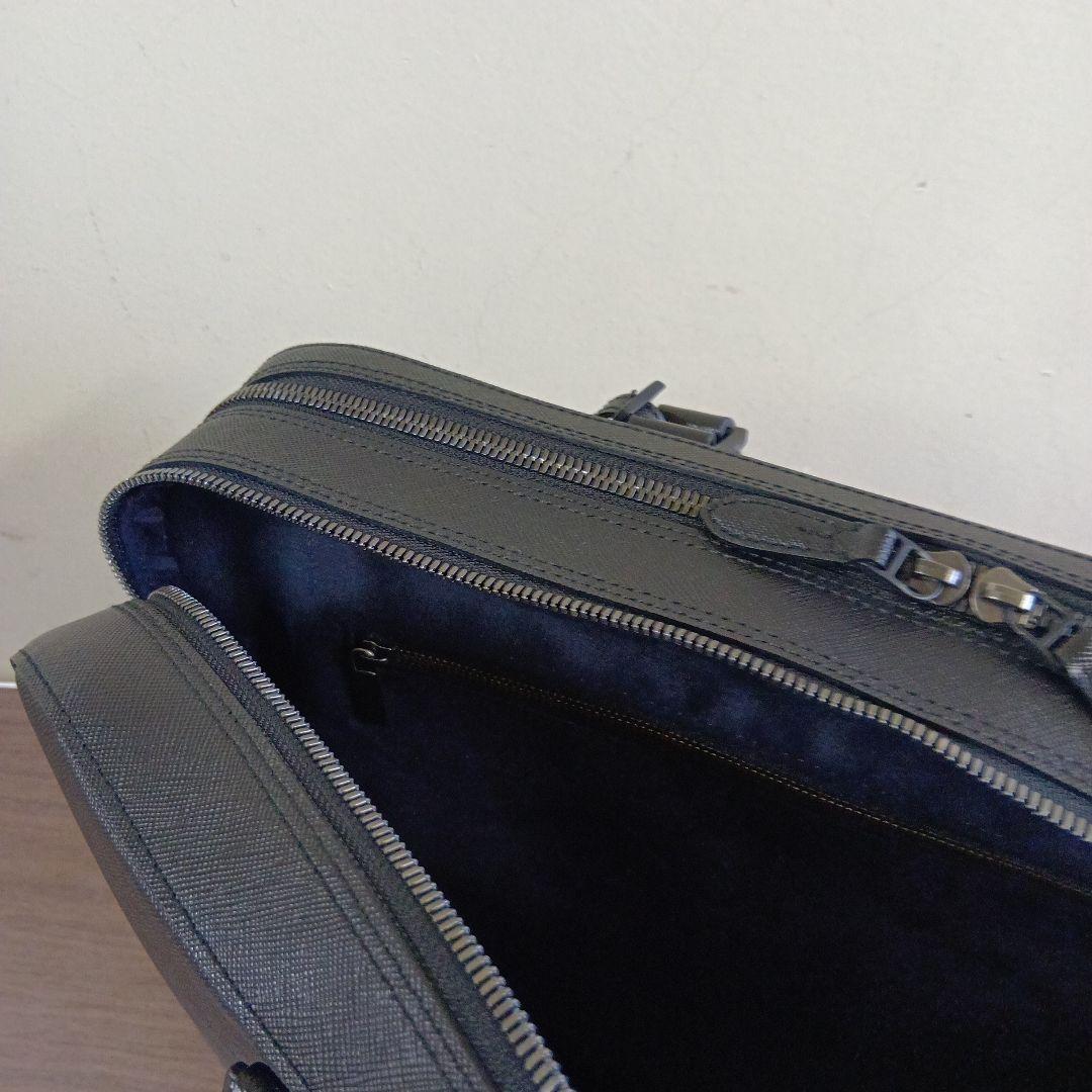 ペッレモルビダ　ブリーフバッグ （２室タイプ）キャピターノ・専用ケアクリーム