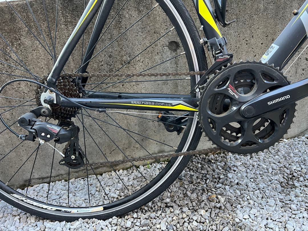 引き取り限定』※東京都 Hasaロードバイク ブラック/イエロー